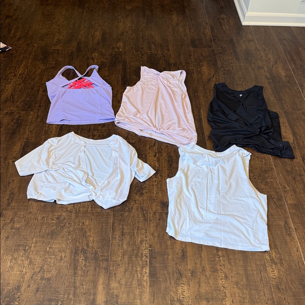 Fabletics bundle - Picture 7 of 12